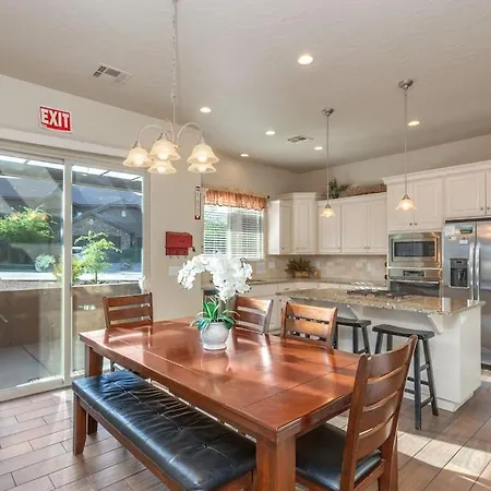 Coral Ridge Resort 4246 Cozy, Beautiful Townhome With Lots Of Additional Parking!
